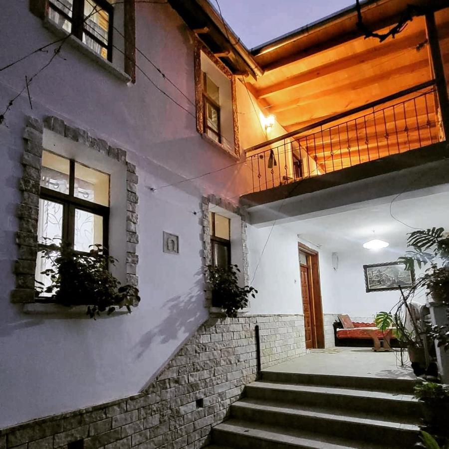 Guest House Hasko Gjirokaster Luaran gambar