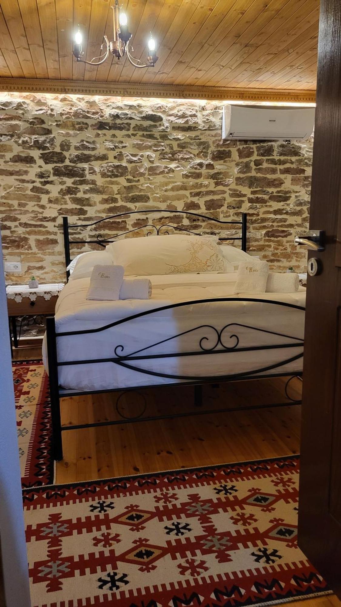 Guest House Hasko Gjirokaster Luaran gambar